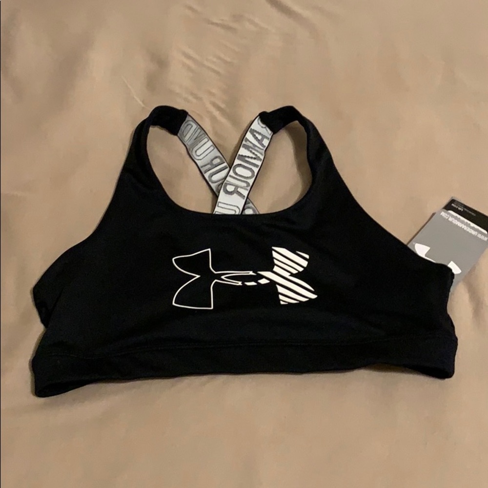 NWT under armour sports bra